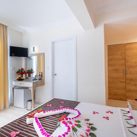 Viking Beach Hotel & Spa Kemer Exterior photo